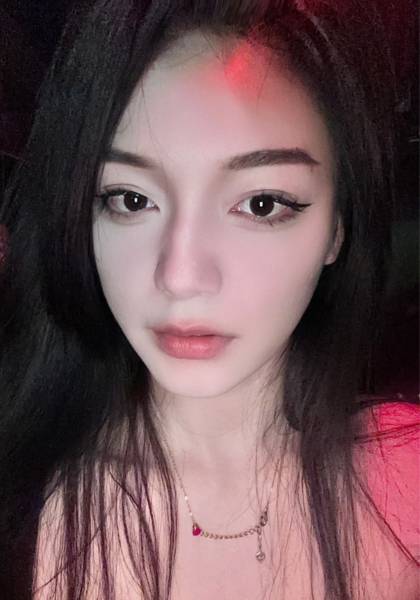 推荐艺人