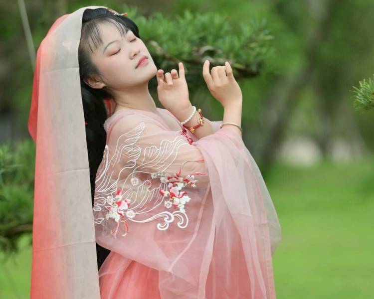 艺人背景图