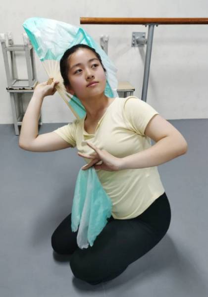 推荐艺人