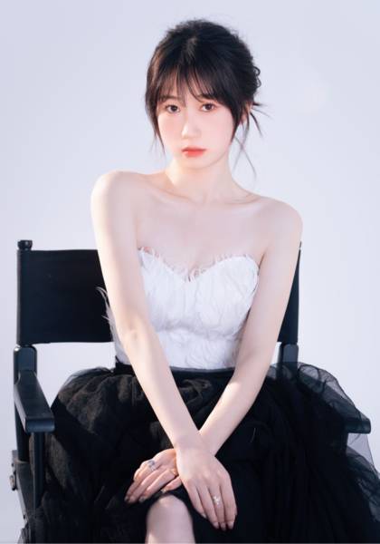 🌙的形象照片
