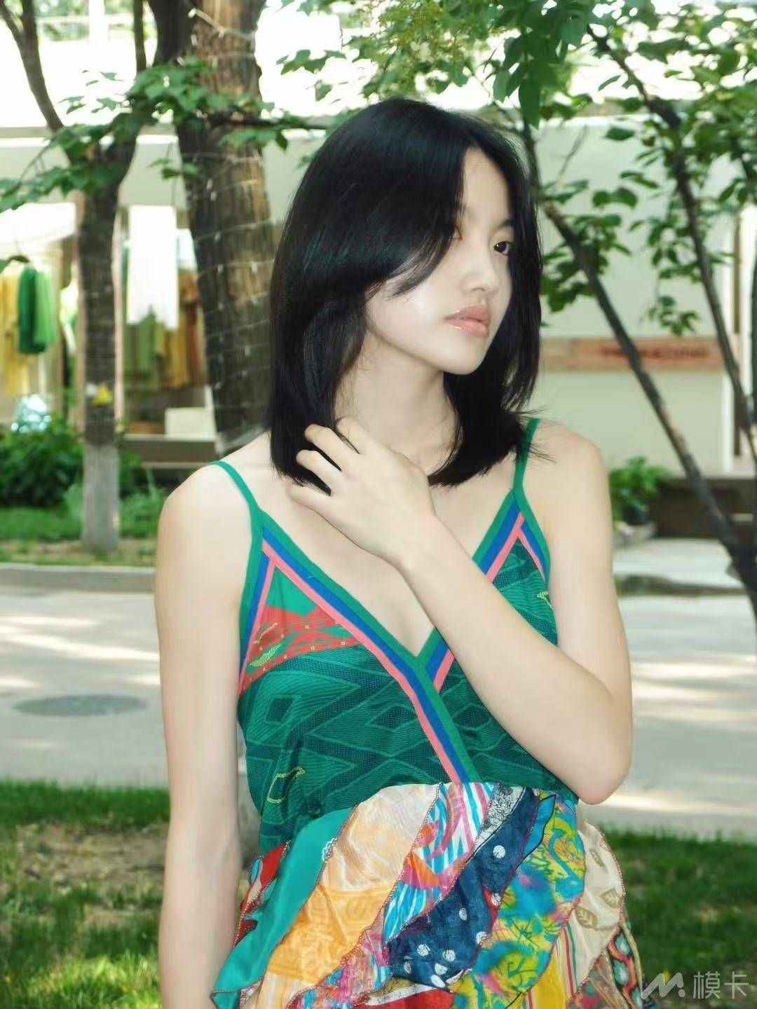 通告图片