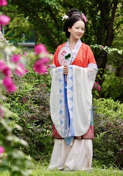 推荐艺人