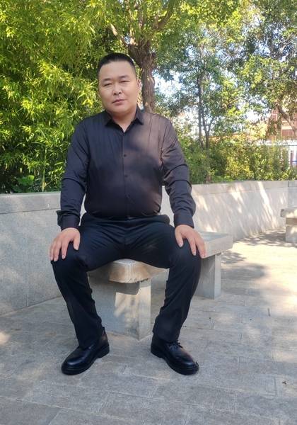 推荐艺人