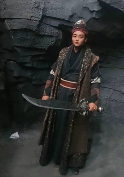 推荐艺人