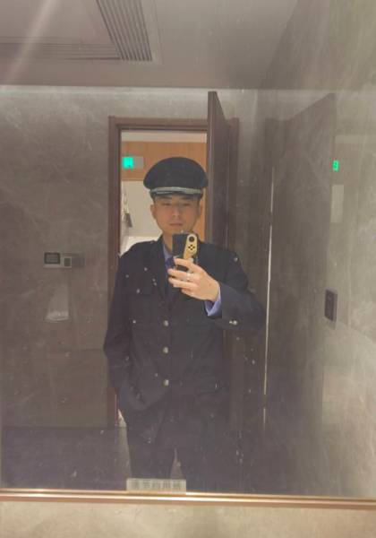 推荐艺人