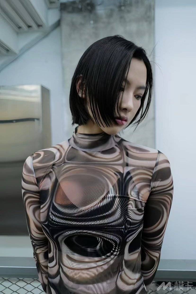 通告图片