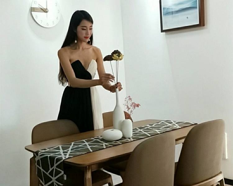 艺人背景图