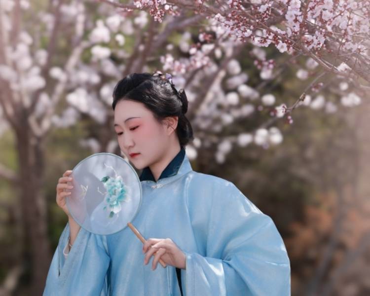 艺人背景图