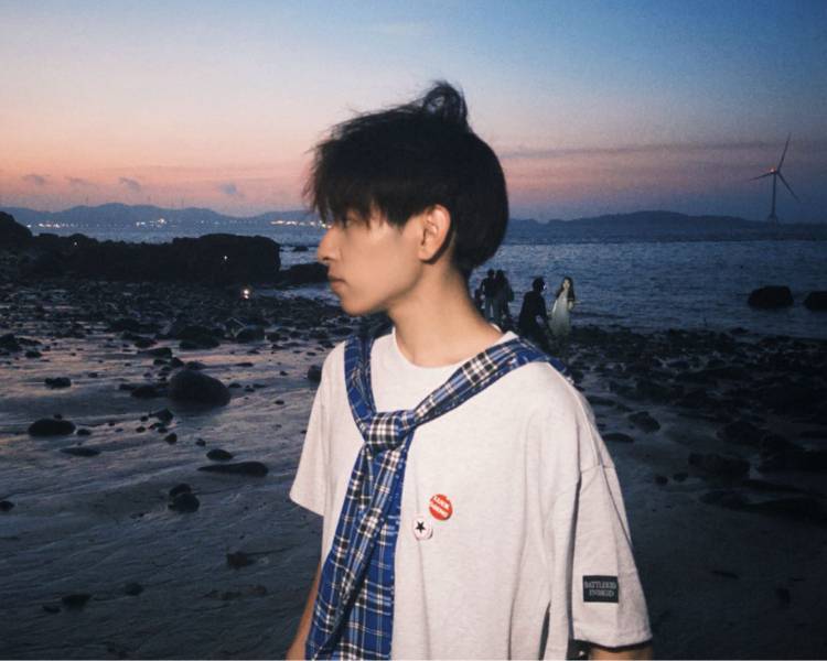 艺人背景图