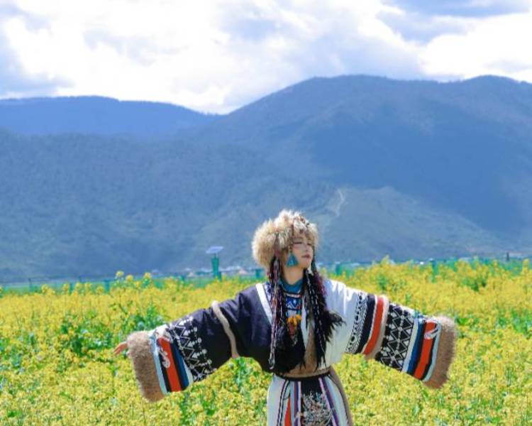 艺人背景图