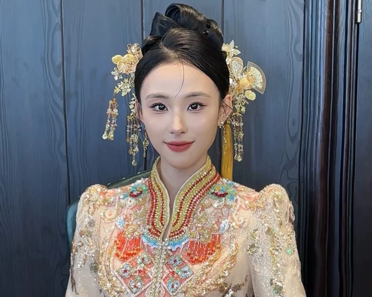艺人背景图