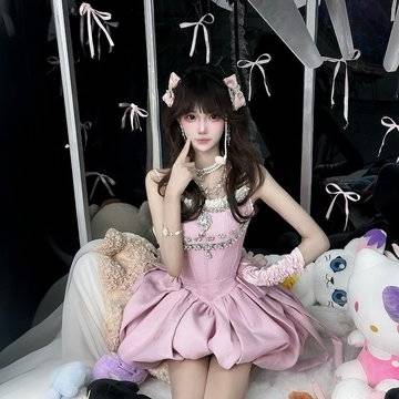 绒娃体的微模卡作品