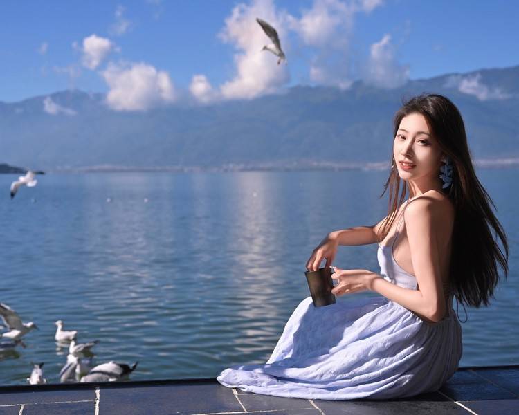 艺人背景图
