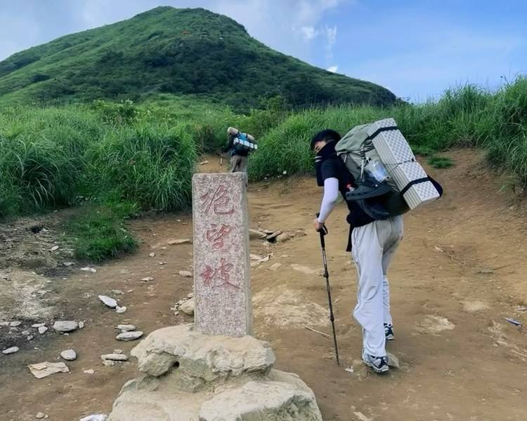 艺人背景图
