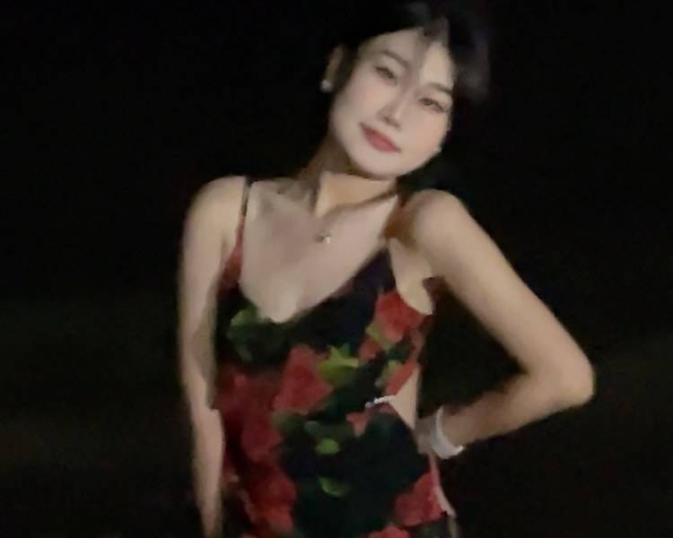 艺人背景图