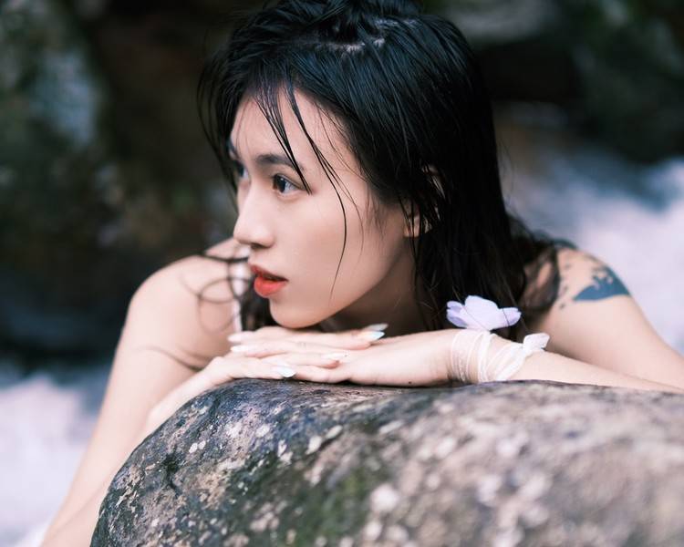 艺人背景图