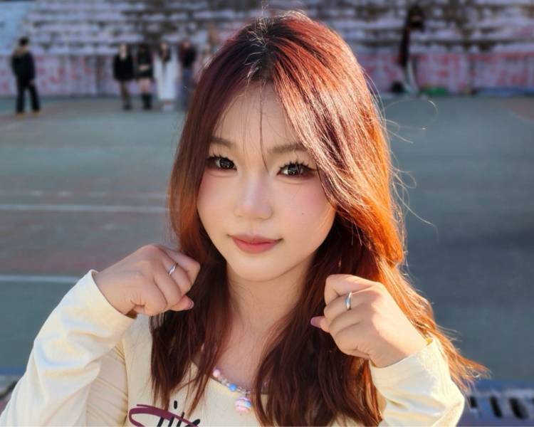 艺人背景图