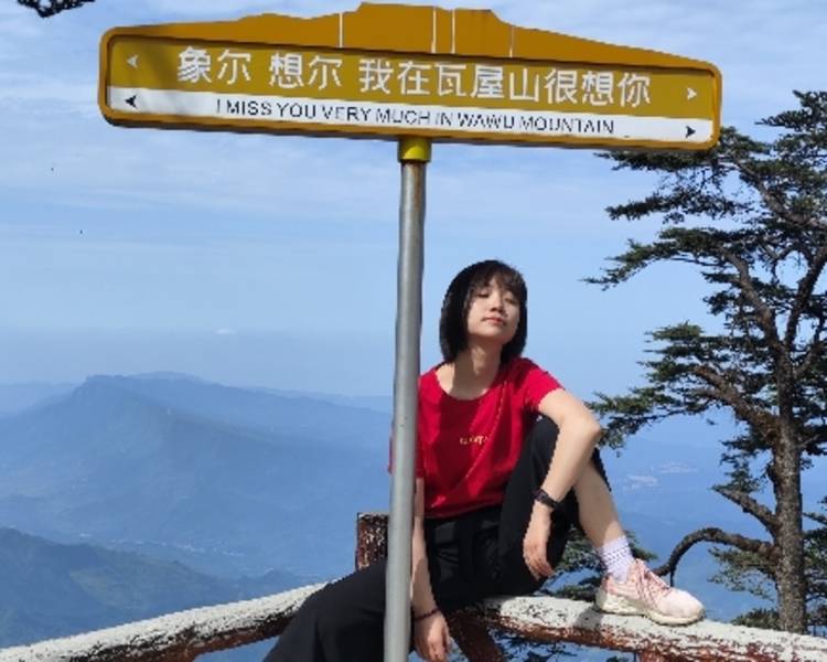 艺人背景图