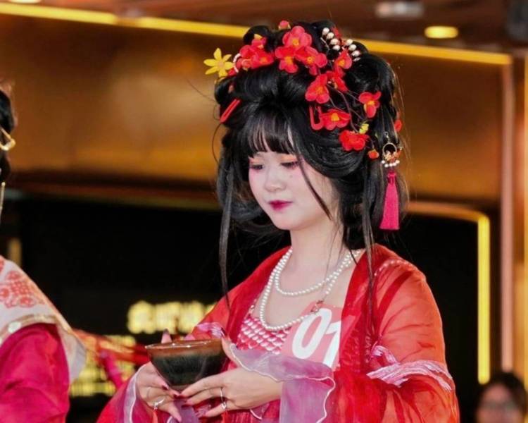 艺人背景图