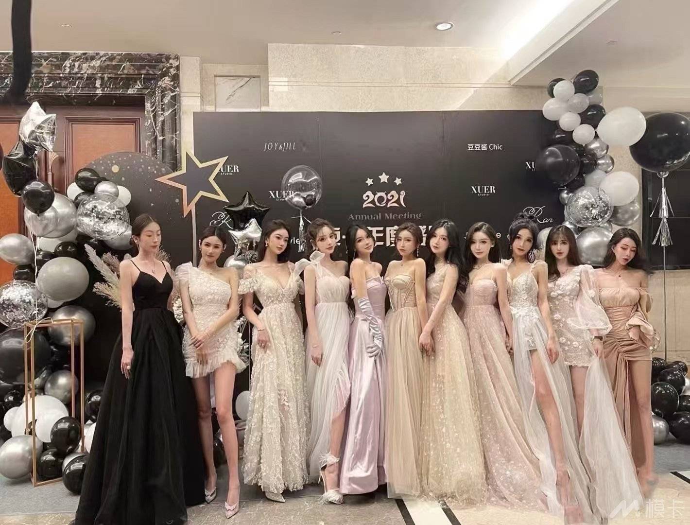 通告图片