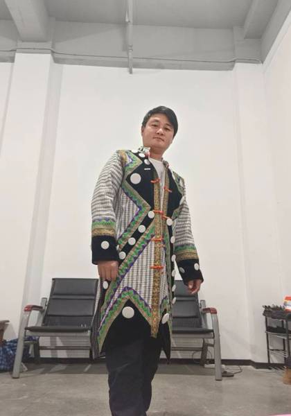 推荐艺人