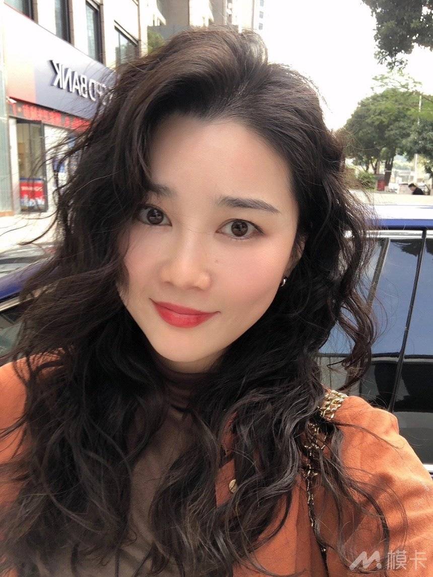 通告图片