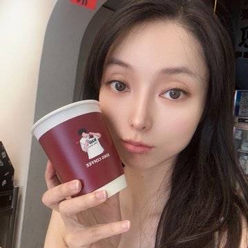 钱小咪🌸的微模卡作品