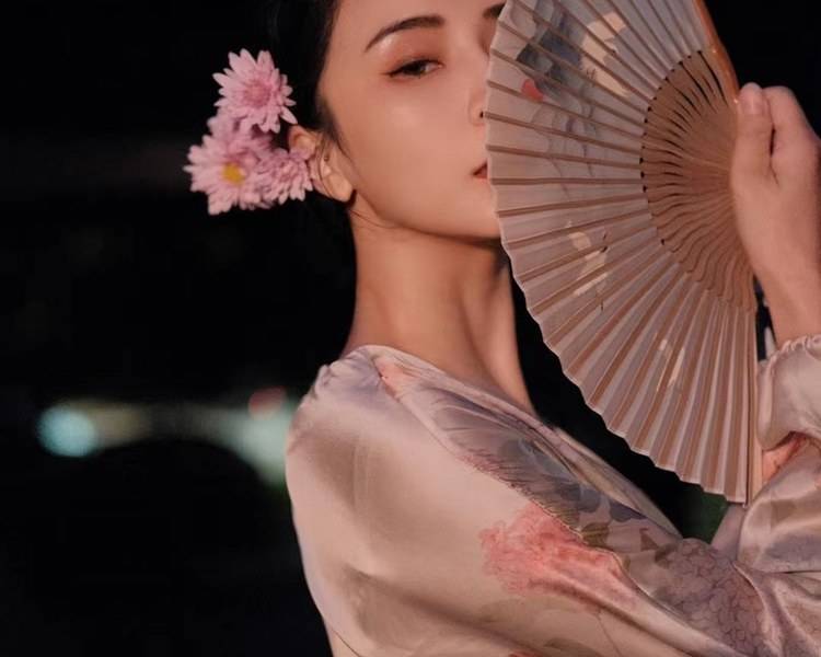 艺人背景图