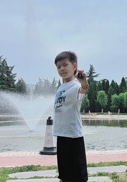 推荐艺人