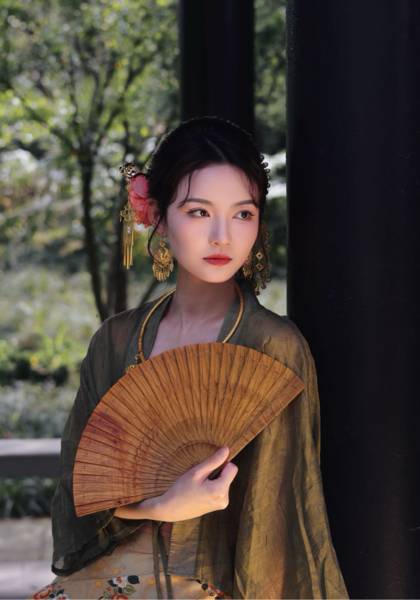 推荐艺人