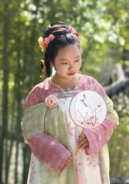 推荐艺人
