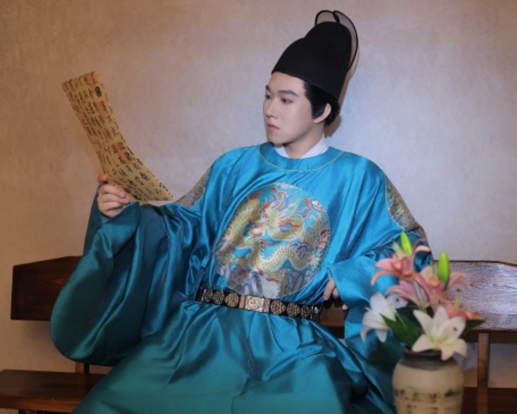艺人背景图