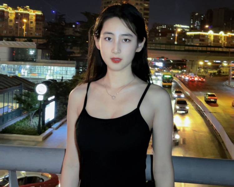 艺人背景图