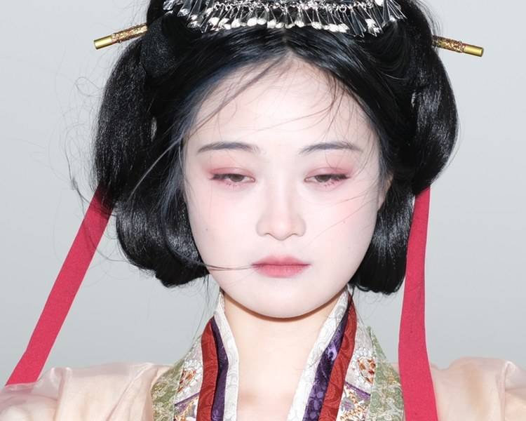 艺人背景图