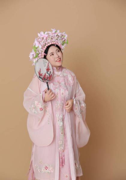 推荐艺人
