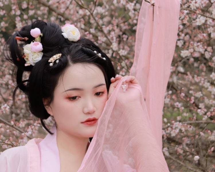 艺人背景图