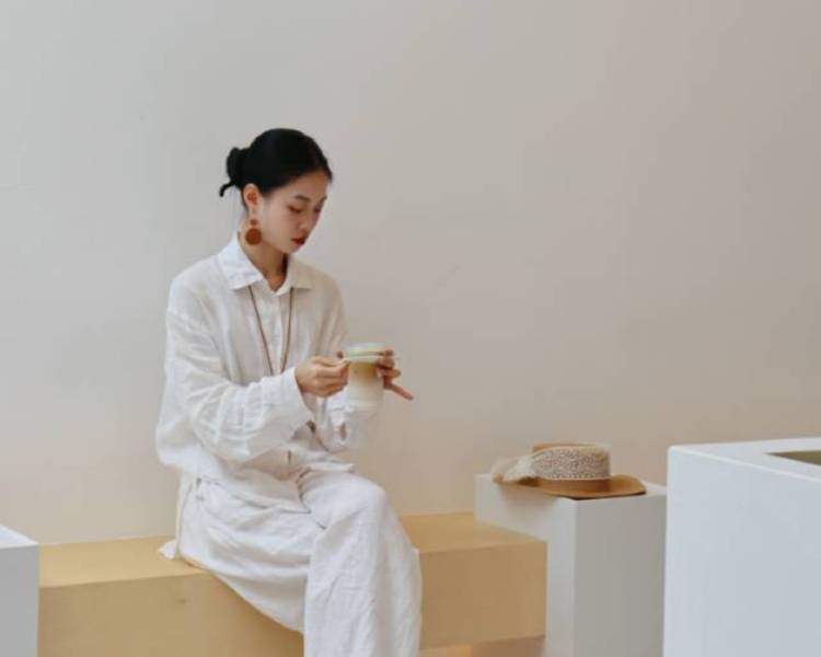 艺人背景图