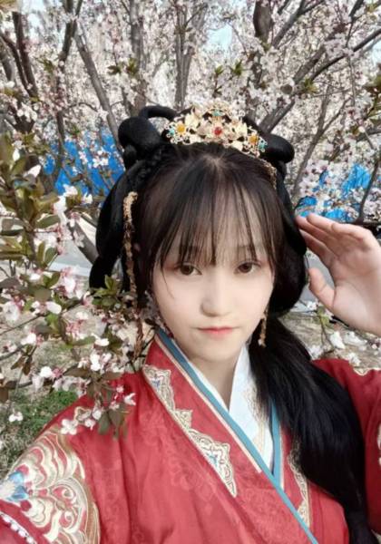 推荐艺人