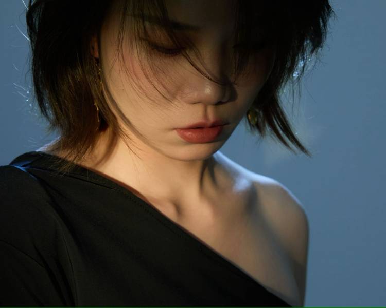 艺人背景图