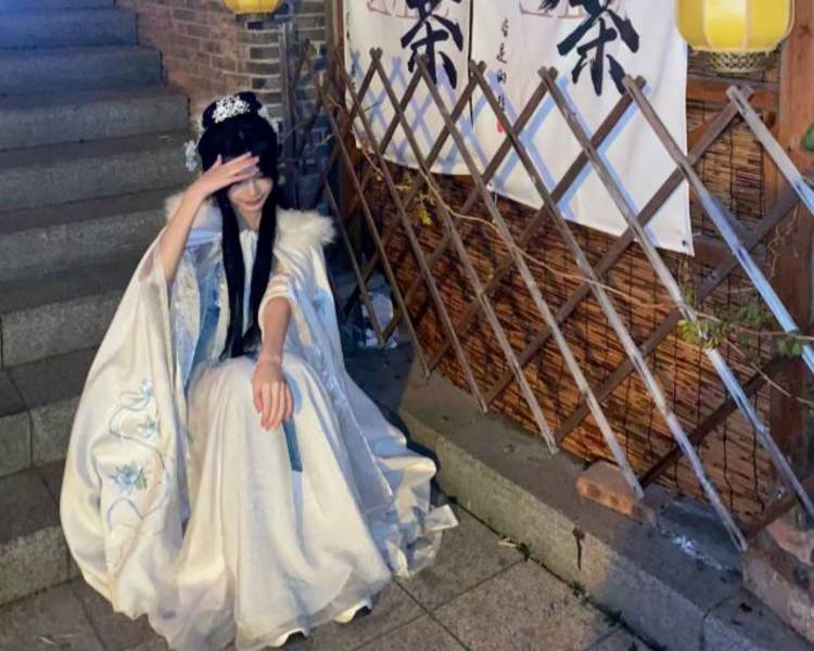 艺人背景图
