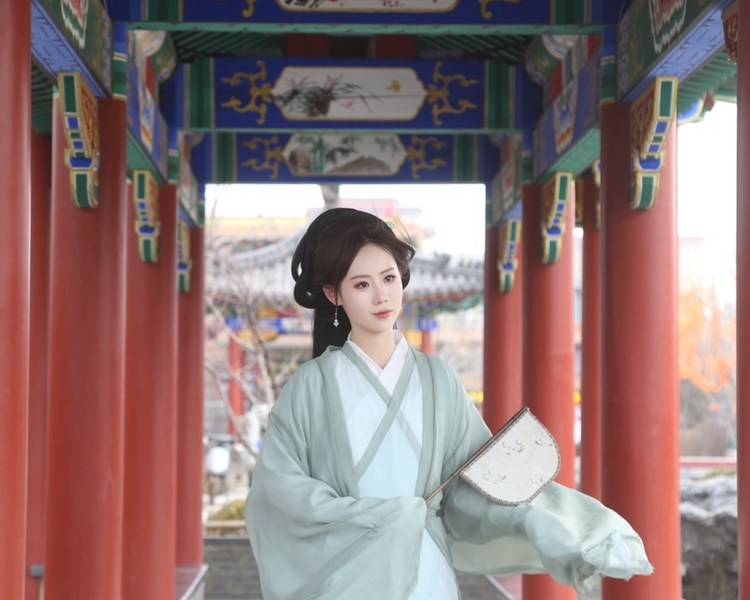 艺人背景图