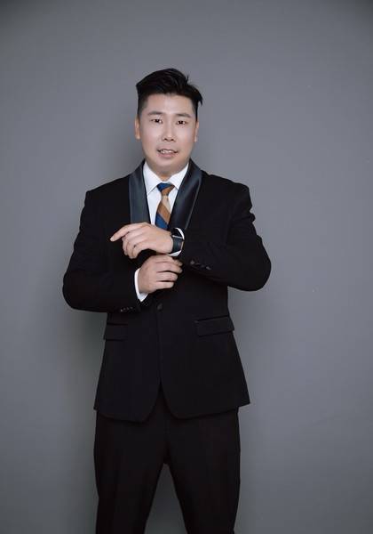 推荐艺人