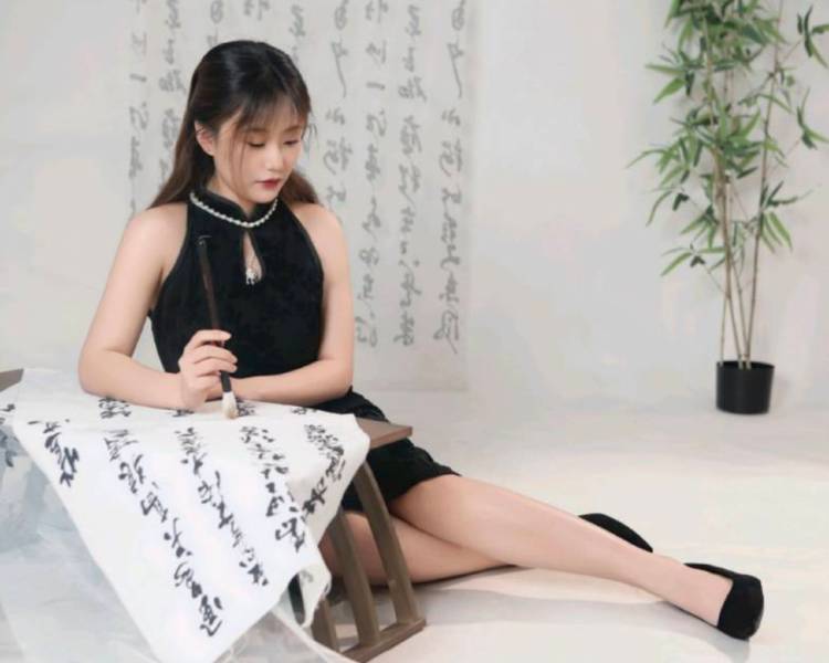 艺人背景图
