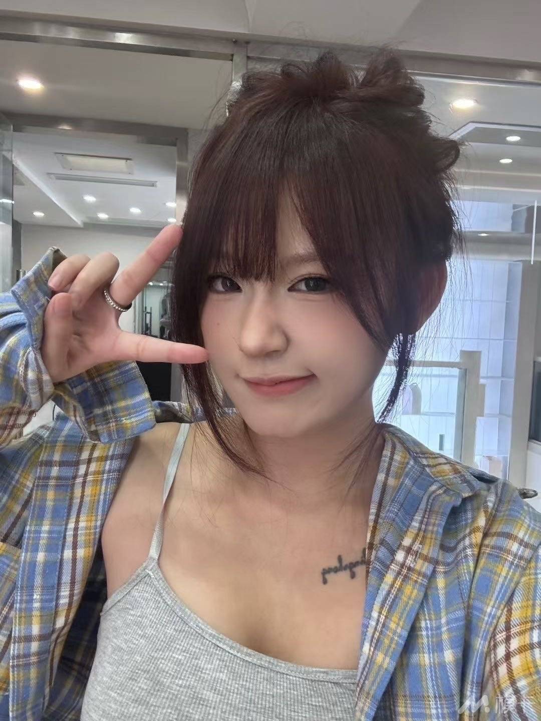 通告图片