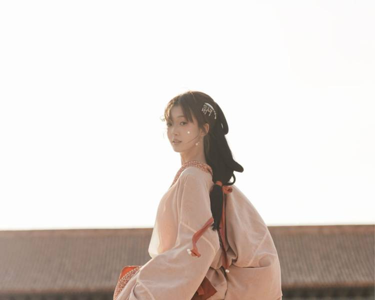 艺人背景图