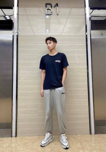 推荐艺人