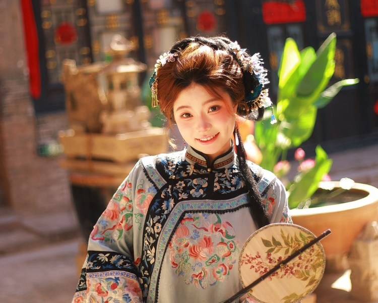 艺人背景图
