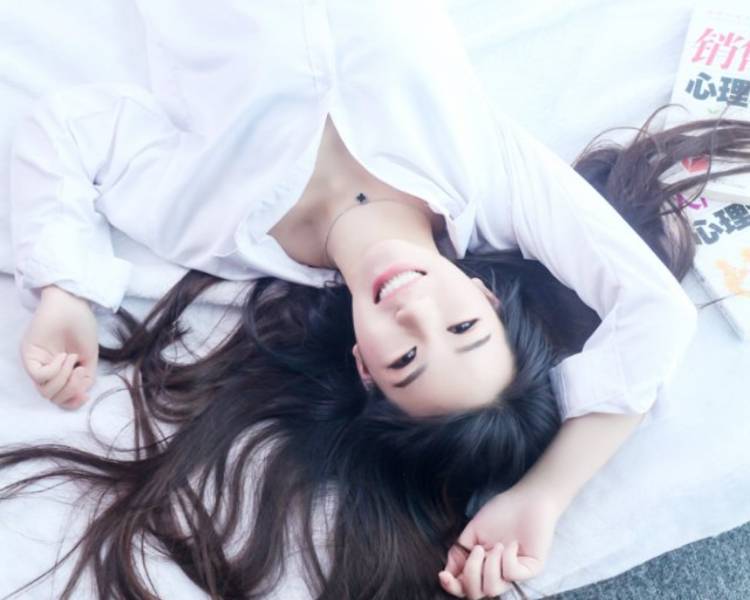 艺人背景图