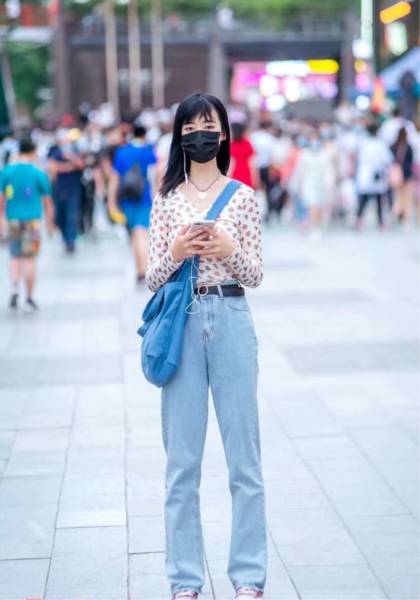 推荐艺人