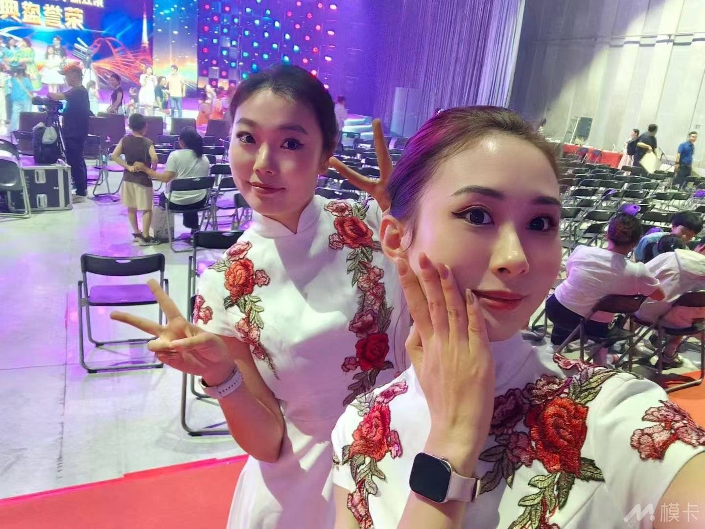 通告图片
